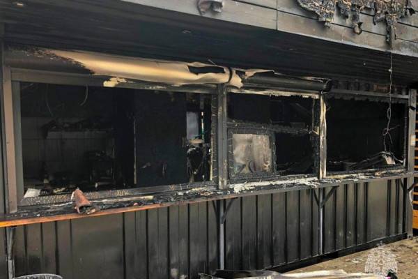 Стали известны подробности пожара в павильоне быстрого питания в Смоленске