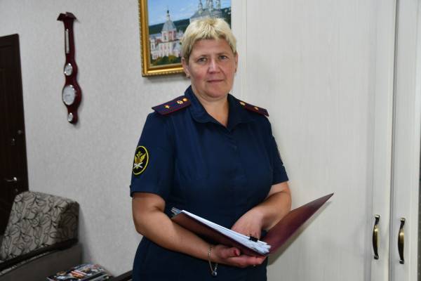 Работники спецучёта УФСИН России по Смоленской области отмечают профессиональный праздник