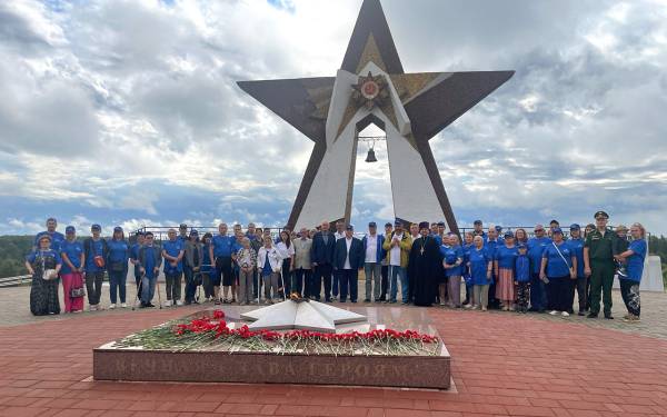 Десногорск встречает будущее у «Кургана Славы»