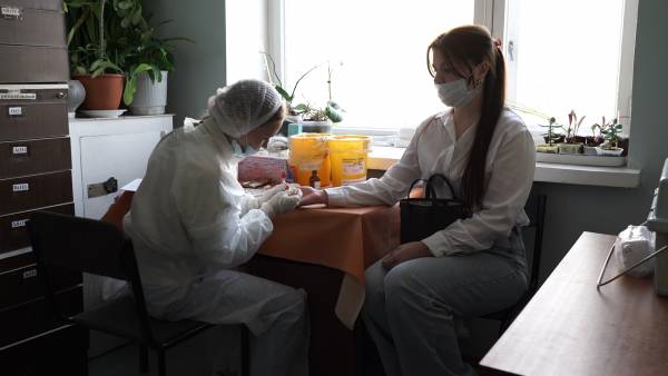 Более 120 работников Смоленской АЭС приняли участие в первом в 2026 году Дне донора