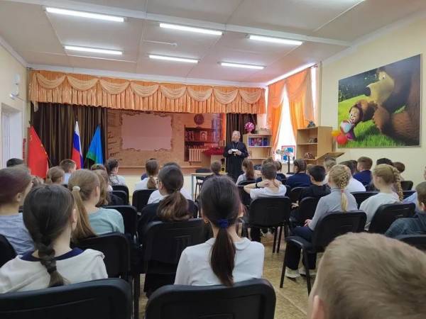 Задай свой вопрос священнику