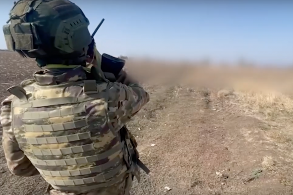 Расчёты БпЛА «Орлан-10» выявили и навели огонь артиллерии на украинскую гаубицу Д-30 под Угледаром