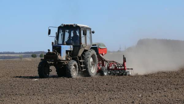 О том, как идет подготовка к проведению весенних работ на полях