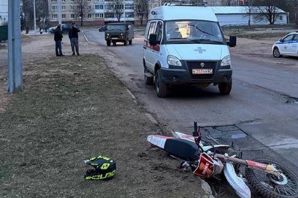 Серьезное ДТП в Ярцево: столкновение мотоцикла и автомобиля