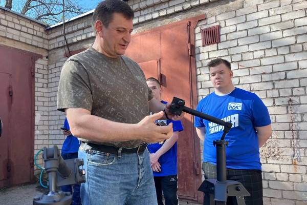 Секретарь «Единой России» Игорь Ляхов доставит смоленским бойцам СВО партию помощи