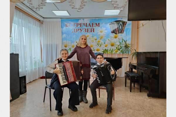 Юные музыканты из Смоленска Екатерина Мазур и Фёдор Вященко вошли в число победителей международного конкурса Юные музыканты из Смоленска Екатерина Мазур и Фёдор Вященко вошли в число победителей международного конкурса