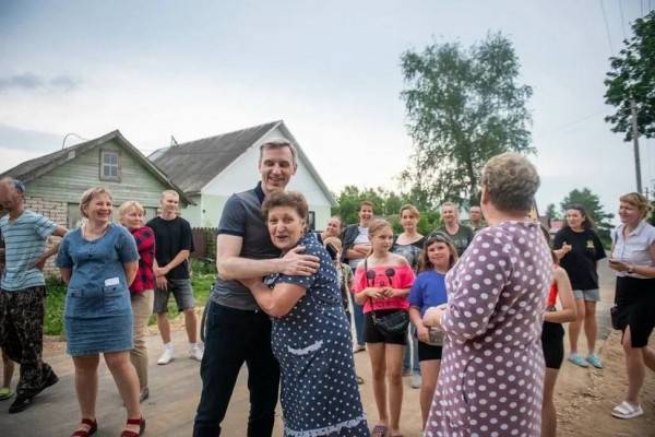 Василий Анохин подвёл итоги встречи с жителями Краснинского района