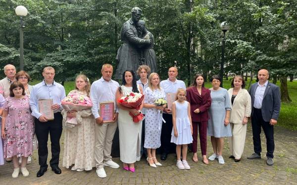 В рамках Дня семьи, любви и верности в Десногорске были проведены праздничные мероприятия