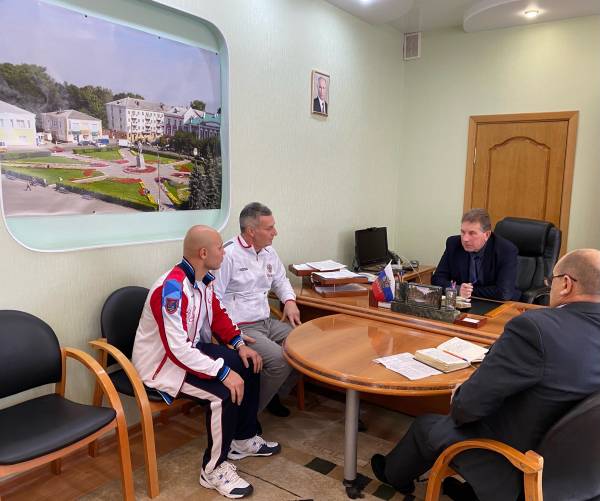 На приеме у Главы Рославльского района В.В. Ильина