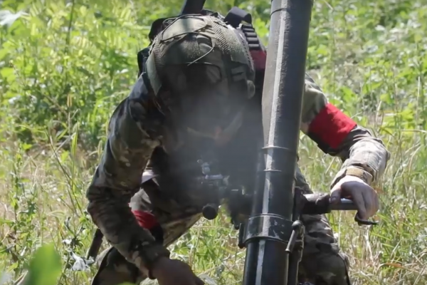 Расчёты миномётов «Поднос» поражают малые мобильные группы ВСУ в приграничных районах Курской области