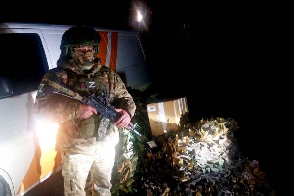 Артём Малащенков передал очередной груз смолянам-участникам СВО