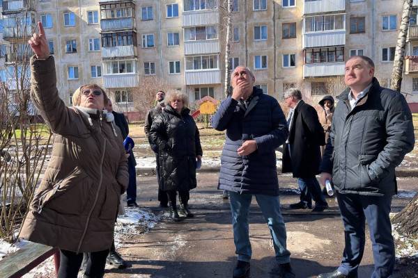 Сергей Неверов поможет смолянке решить коммунальную проблему