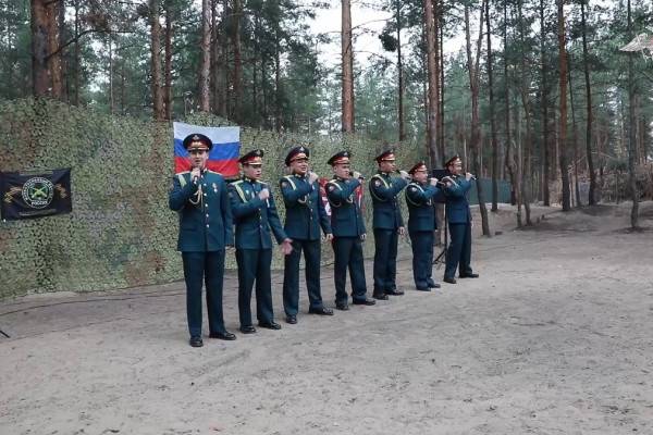 Военнослужащих-участников спецоперации навестил Ансамбль песни и пляски