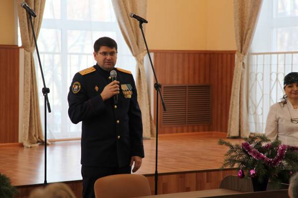 Сотрудники регионального следкома посетили Смоленский госпиталь для ветеранов войн