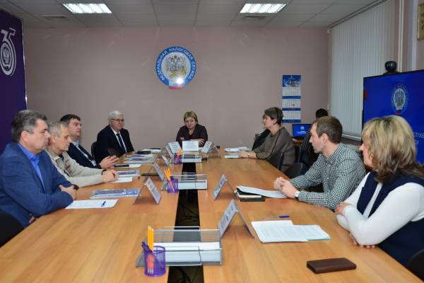 Рост налоговых сборов и снижение задолженности в Смоленской области