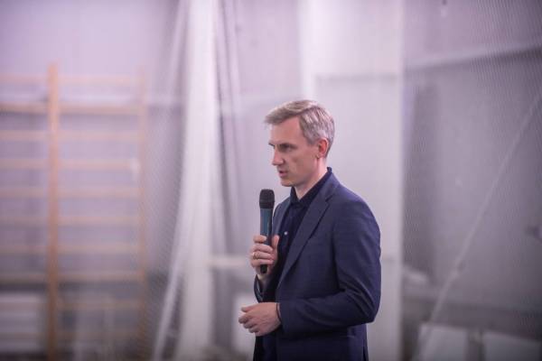 Василий Анохин провел встречу с жителями Смоленского района