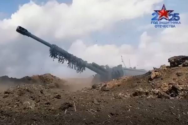 Работа самоходных артиллерийских установок 