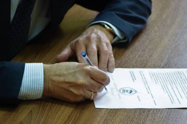 В Смоленской области зарегистрирован еще двадцать один кандидат предварительного голосования «Единой России»