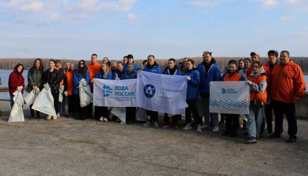 Смоленские атомщики одними из первых в регионе дали старт весеннему сезону федерального проекта «Вода России»