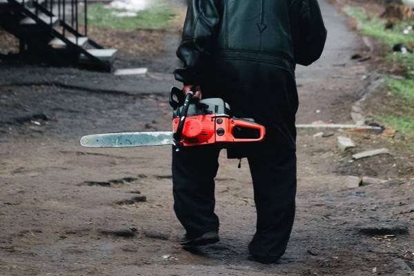 Смолянин не смог совершить запланированную кражу, поскольку был сильно пьян Смолянин не смог совершить запланированную кражу, поскольку был сильно пьян