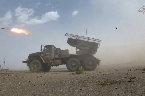 Кадры боевой работы российского «Града» в зоне СВО