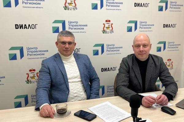 Прямой эфир Александра Новикова с жителями Смоленска начался с вопроса об уборке снега