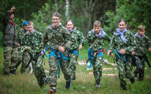 В 14-ый раз слет «Отечество» собрал юных патриотов в Десногорске